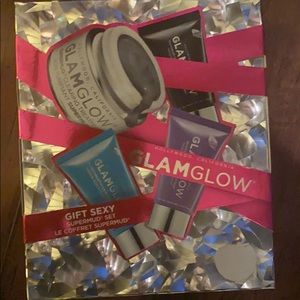 GLAMGLOW SuperMud set